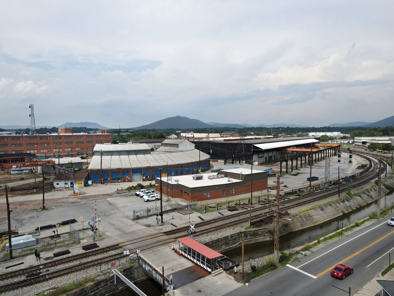 071821-roa-freightcaramerica-03.JPG